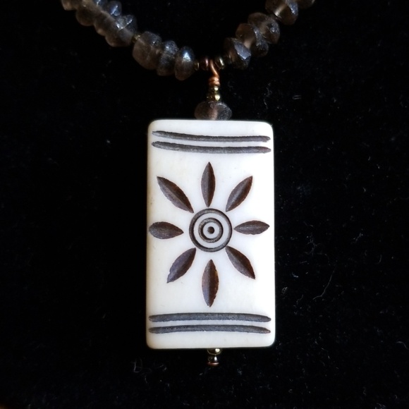 999 - Picture 2 of 3